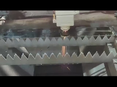 Macchina per il taglio laser in fibra